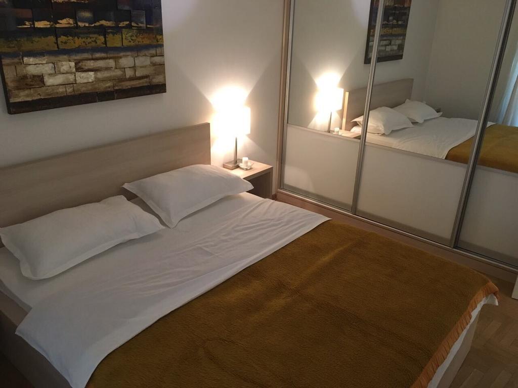 Apartment Gorki Белград Экстерьер фото