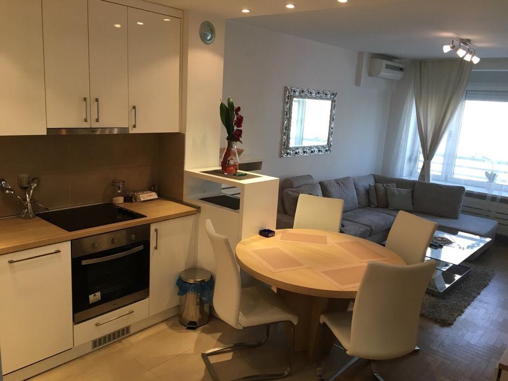 Apartment Gorki Белград Экстерьер фото